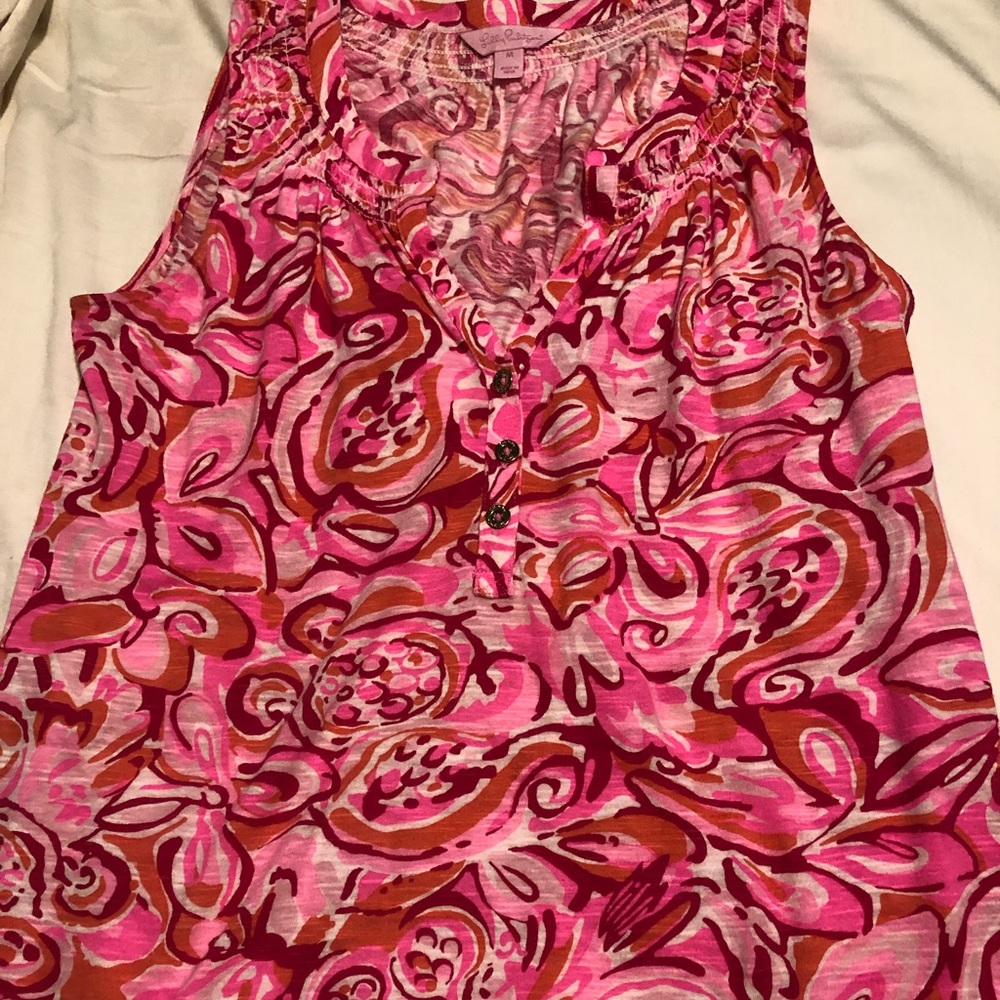 Lilly top size M